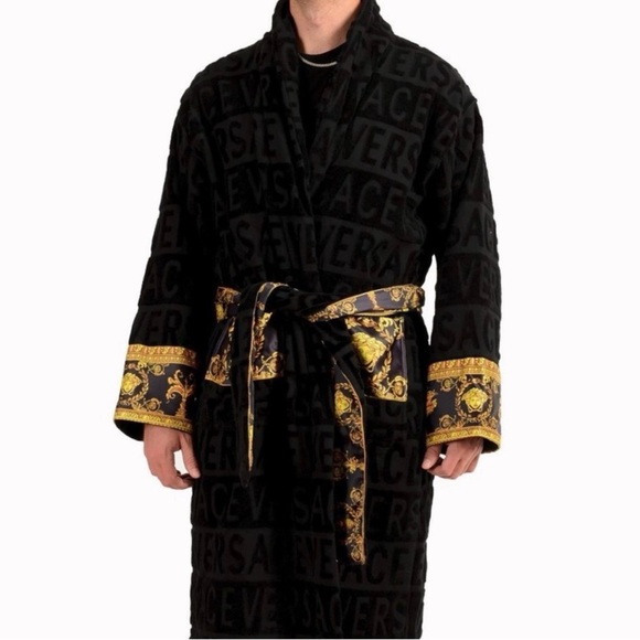 Versace Black and Gold Baroque Robe. - Picture 3 of 5